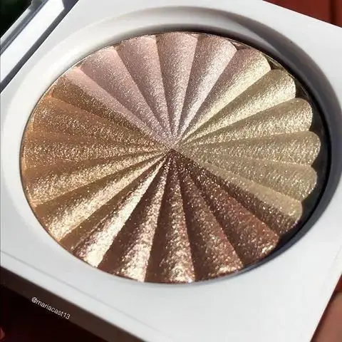 OFRA HIGHLITHER
